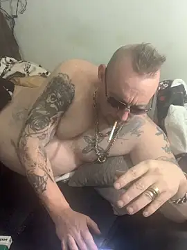 Snapshot of Littledick007007 chatting on December 2024 07:07:02 PM Littledick007007 online show from December 2024 07:07:02 PM