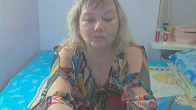 Snapshot of Lusi-777 chatting on September 2025 03:23:02 PM Lusi-777 online show from September 2025 03:23:02 PM