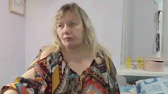 Lusi-777 online show from November 2025 03:38:01 PM