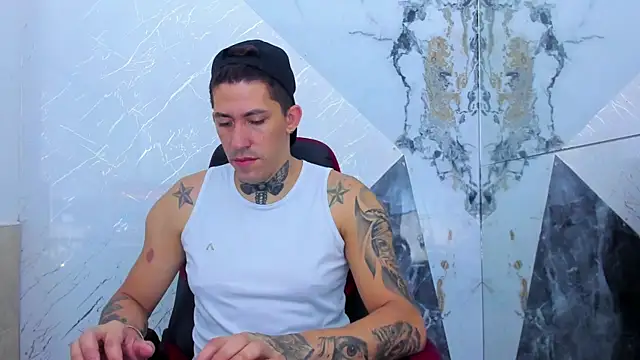 yeckodream online show from November 2025 04:16:02 AM