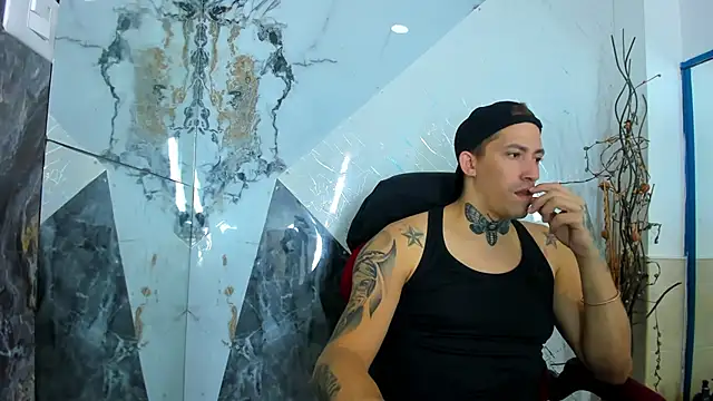 yeckodream online show from December 2025 05:18:02 AM