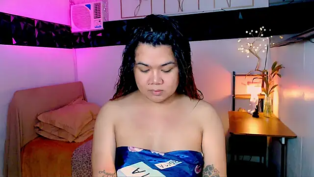 Snapshot of asiankatyhuge chatting on November 2025 04:28:02 AM asiankatyhuge online show from November 2025 04:28:02 AM