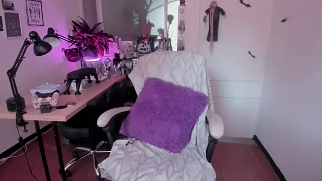 gothic do11 online show from October 2025 08:20:02 PM