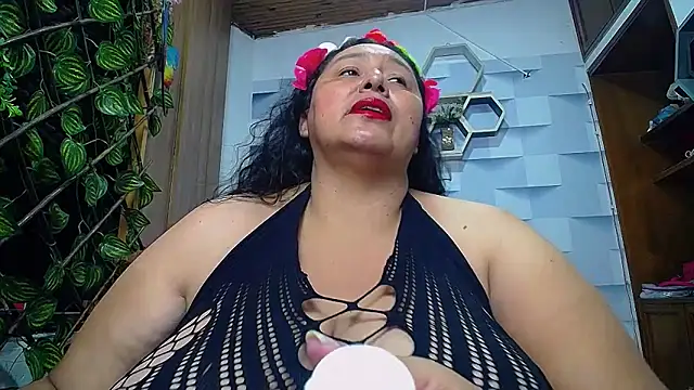 TistMature online show from September 2025 01:17:01 PM