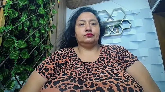 Snapshot of TistMature chatting on November 2025 01:22:01 PM TistMature online show from November 2025 01:22:01 PM