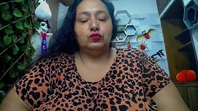 TistMature online show from October 2025 01:10:01 PM