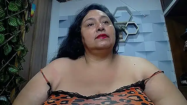 TistMature online show from October 2025 01:12:02 PM