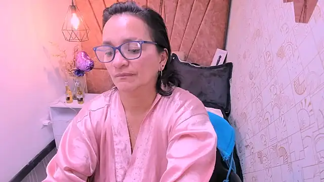 MarilynMiilf  online show from October 2025 08:02:01 AM