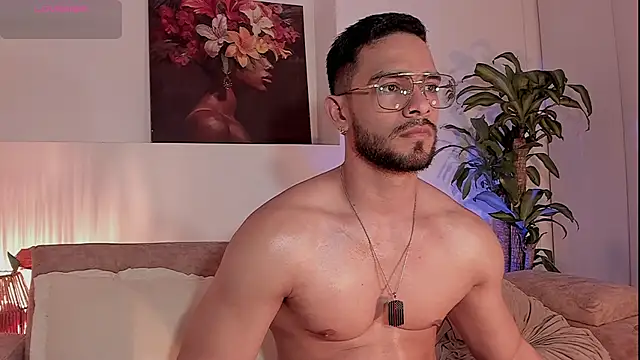 Josseph1  online show from December 2025 11:49:01 PM