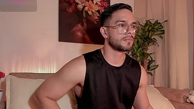 Josseph1  online show from November 2025 11:38:01 PM