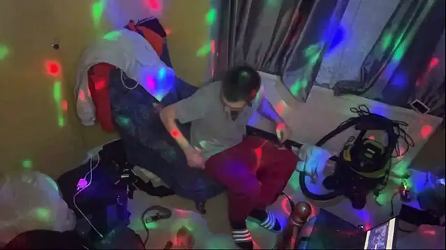 Snapshot of ThatGuyNextDoor1992 chatting on February 2025 08:27:02 PM ThatGuyNextDoor1992 online show from February 2025 08:27:02 PM