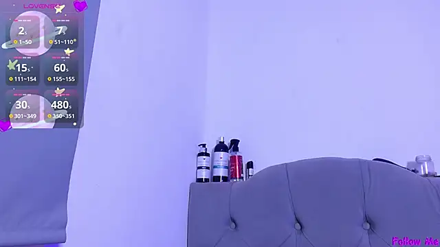 Snapshot of Red-moon1 chatting on March 2025 05:23:02 PM Red-moon1 online show from March 2025 05:23:02 PM