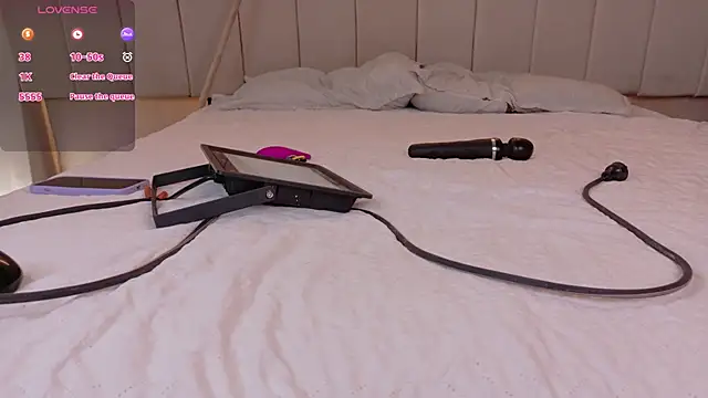 Megan browns1 online show from November 2025 01:03:02 PM