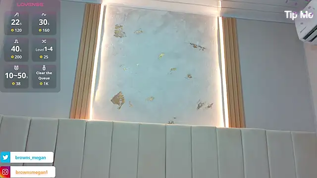 Megan browns1 online show from November 2025 01:04:02 PM