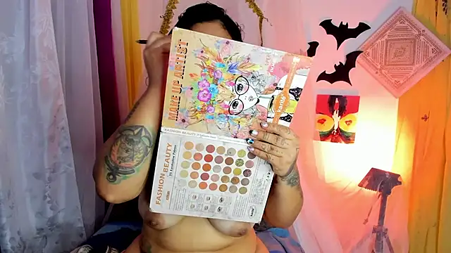 Snapshot of sophiaamethystt chatting on October 2025 09:58:02 PM sophiaamethystt online show from October 2025 09:58:02 PM