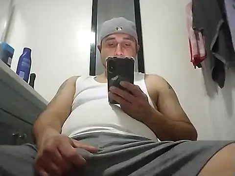thickcocklatino online show from January 2025 01:03:02 PM