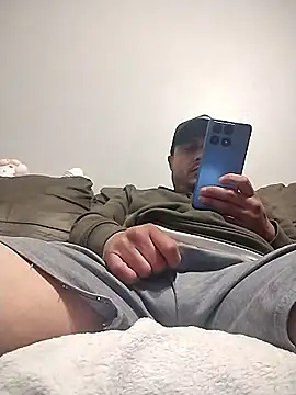 thickcocklatino online show from March 2026 09:11:01 PM