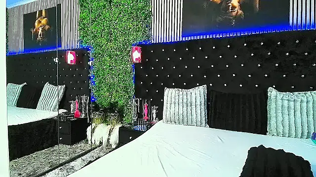 InannaStar online show from February 2026 09:50:02 AM