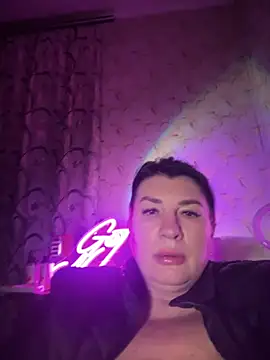 Snapshot of Agata-Anetta chatting on November 2025 04:49:02 AM Agata-Anetta online show from November 2025 04:49:02 AM