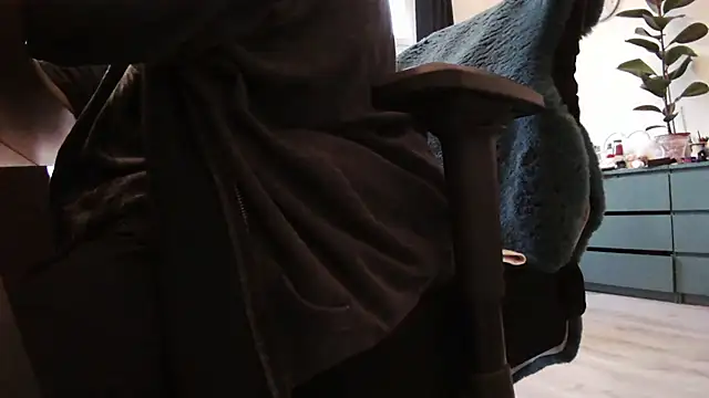 Snapshot of chubbysmallcock@xh chatting on March 2026 04:55:02 PM chubbysmallcockxh online show from March 2026 04:55:02 PM