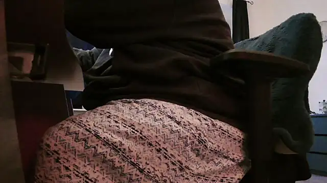 Snapshot of chubbysmallcock@xh chatting on February 2026 04:28:02 PM chubbysmallcockxh online show from February 2026 04:28:02 PM