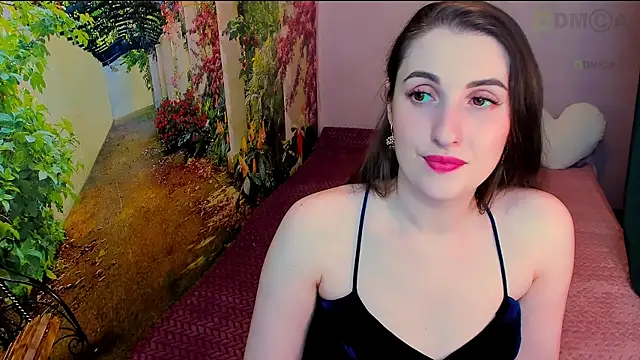 I-JUST-I online show from October 2025 03:33:01 PM