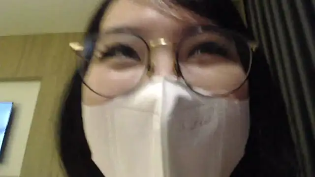 Snapshot of Onee-Chew chatting on October 2025 03:07:01 AM Onee-Chew online show from October 2025 03:07:01 AM