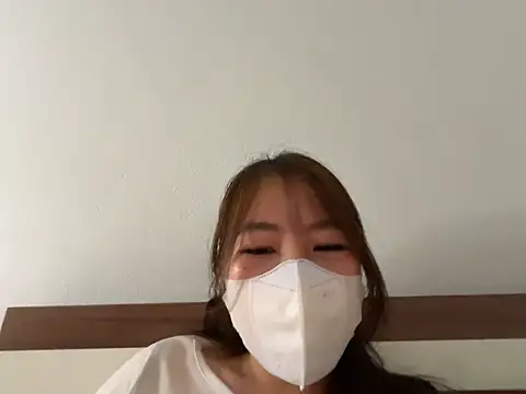 Snapshot of Onee-Chew chatting on June 2026 04:34:01 PM Onee-Chew online show from June 2026 04:34:01 PM