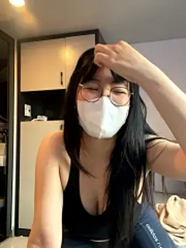 Onee-Chew online show from January 2026 06:39:02 AM