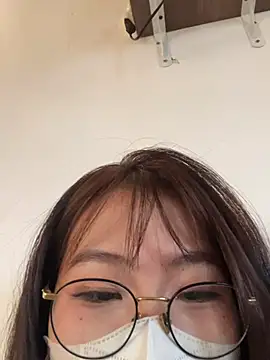 Onee-Chew online show from March 2026 09:50:01 AM