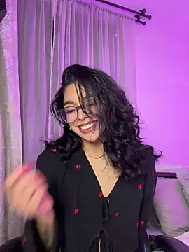 Snapshot of Samantha_Bernardo chatting on May 2026 02:55:01 AM Samantha Bernardo online show from May 2026 02:55:01 AM