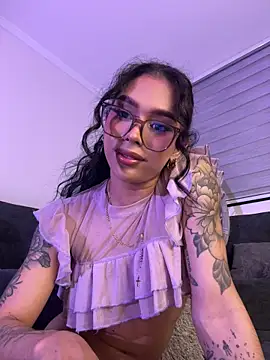 Samantha Bernardo online show from June 2026 03:39:01 AM