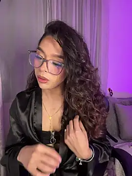 Samantha Bernardo online show from April 2026 03:52:01 AM