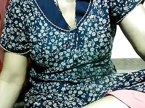 Snapshot of RukminiNew chatting on May 2026 10:53:02 AM RukminiNew online show from May 2026 10:53:02 AM