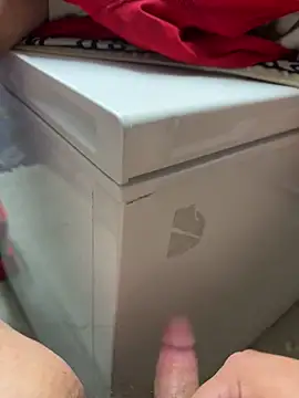 Snapshot of buri232 chatting on November 2025 06:22:02 PM buri232 online show from November 2025 06:22:02 PM