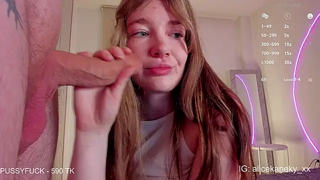 alicekaneky online show from March 2026 07:08:02 PM