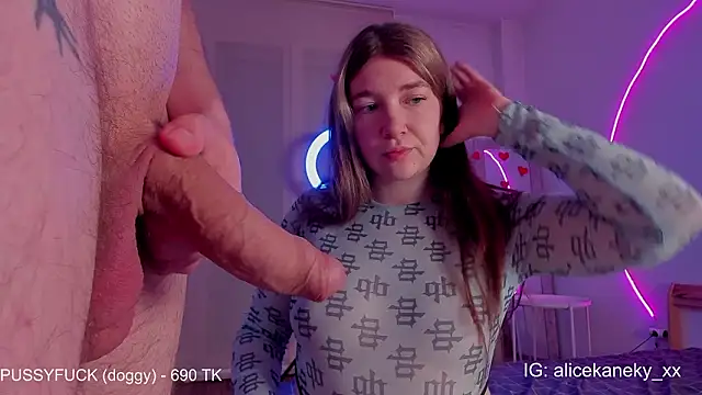 alicekaneky online show from February 2026 10:53:01 PM