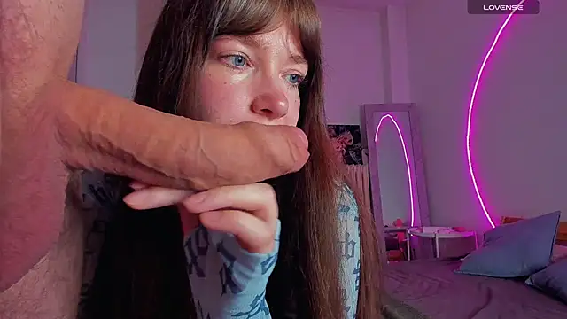 alicekaneky online show from September 2025 11:22:02 PM