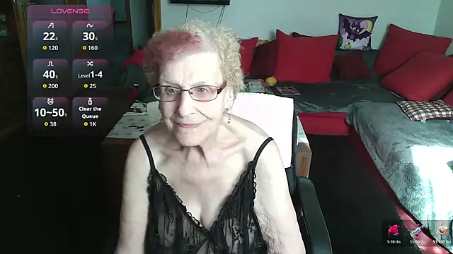 HeisseomaOriginal online show from May 2026 07:06:01 AM