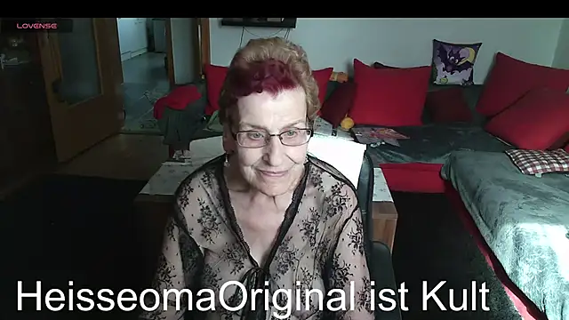 HeisseomaOriginal online show from June 2026 07:09:01 AM