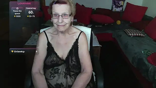 HeisseomaOriginal online show from November 2025 08:17:02 AM