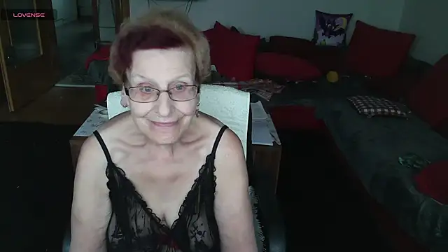 HeisseomaOriginal online show from October 2025 08:15:02 AM