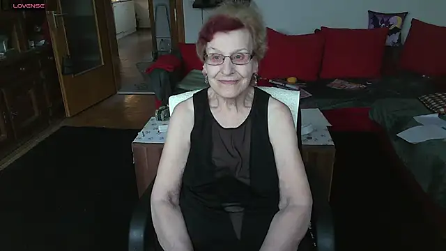 HeisseomaOriginal online show from February 2026 08:15:01 AM