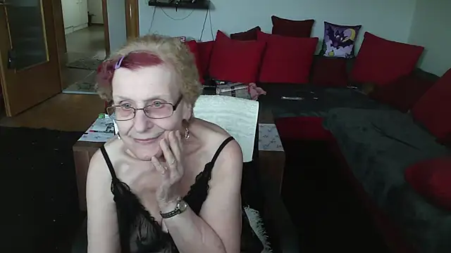 HeisseomaOriginal online show from February 2025 02:16:02 PM
