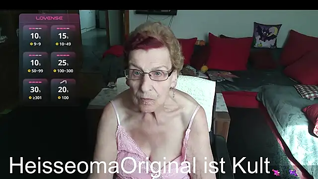 HeisseomaOriginal online show from June 2026 07:08:01 AM