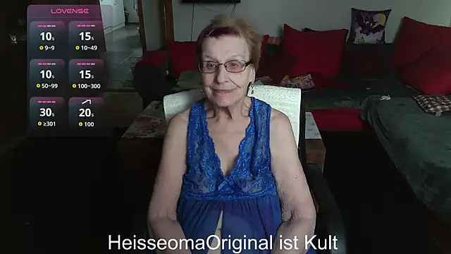 HeisseomaOriginal online show from April 2026 07:15:01 AM