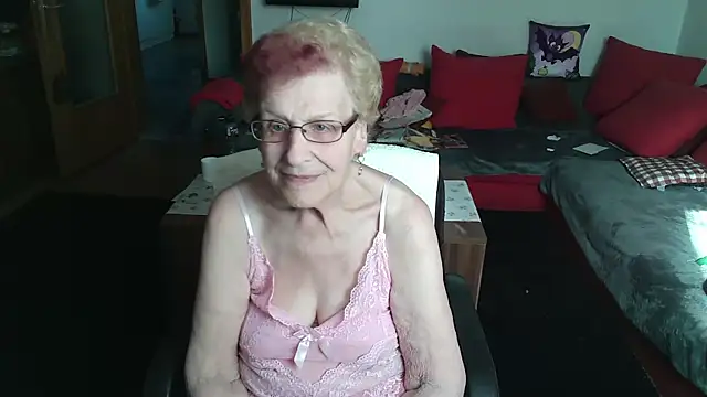 HeisseomaOriginal online show from May 2026 07:11:02 AM