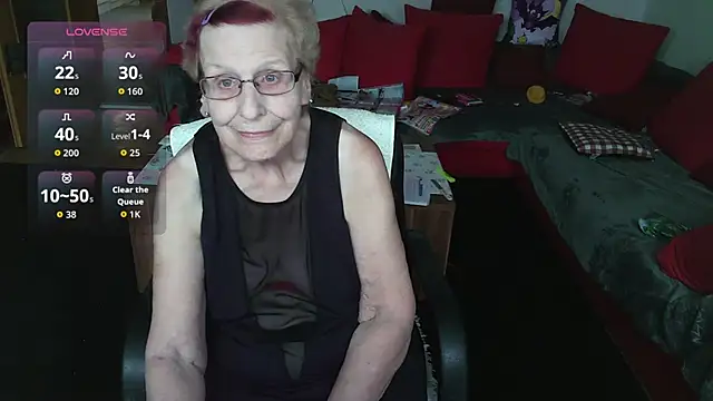 HeisseomaOriginal online show from October 2025 07:10:01 AM