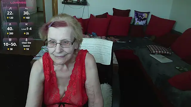 HeisseomaOriginal online show from March 2025 12:11:02 PM