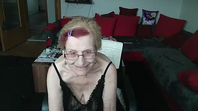 HeisseomaOriginal online show from February 2025 11:11:02 AM